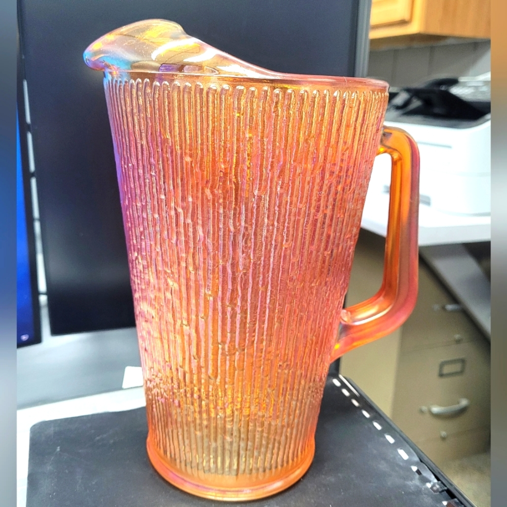 Carnival glass pitcher Jeanette Glass